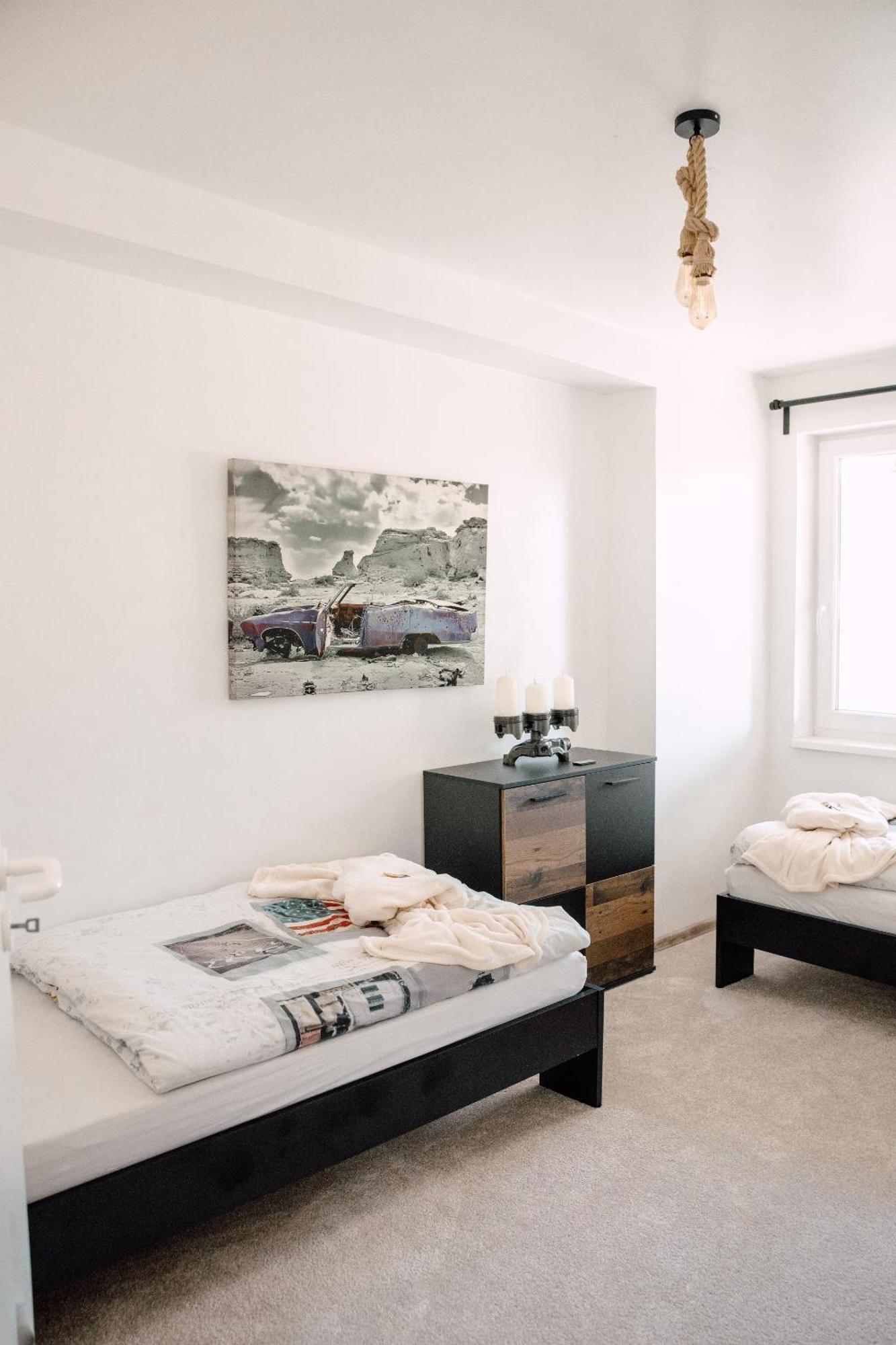 Down Town Motel Berlin Room photo